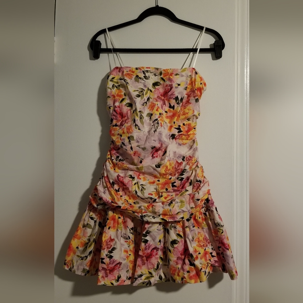 🚫Sold🚫 Vestique tula tube flower print dress